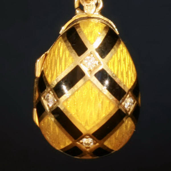 Faberge egg shaped locket (image 3 of 8)